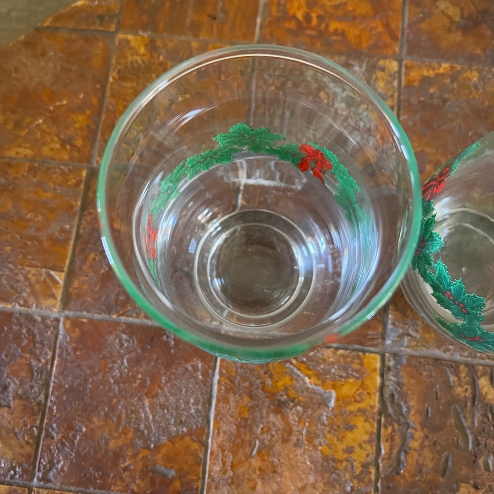 Christmas Glassware - Picture 10 of 11